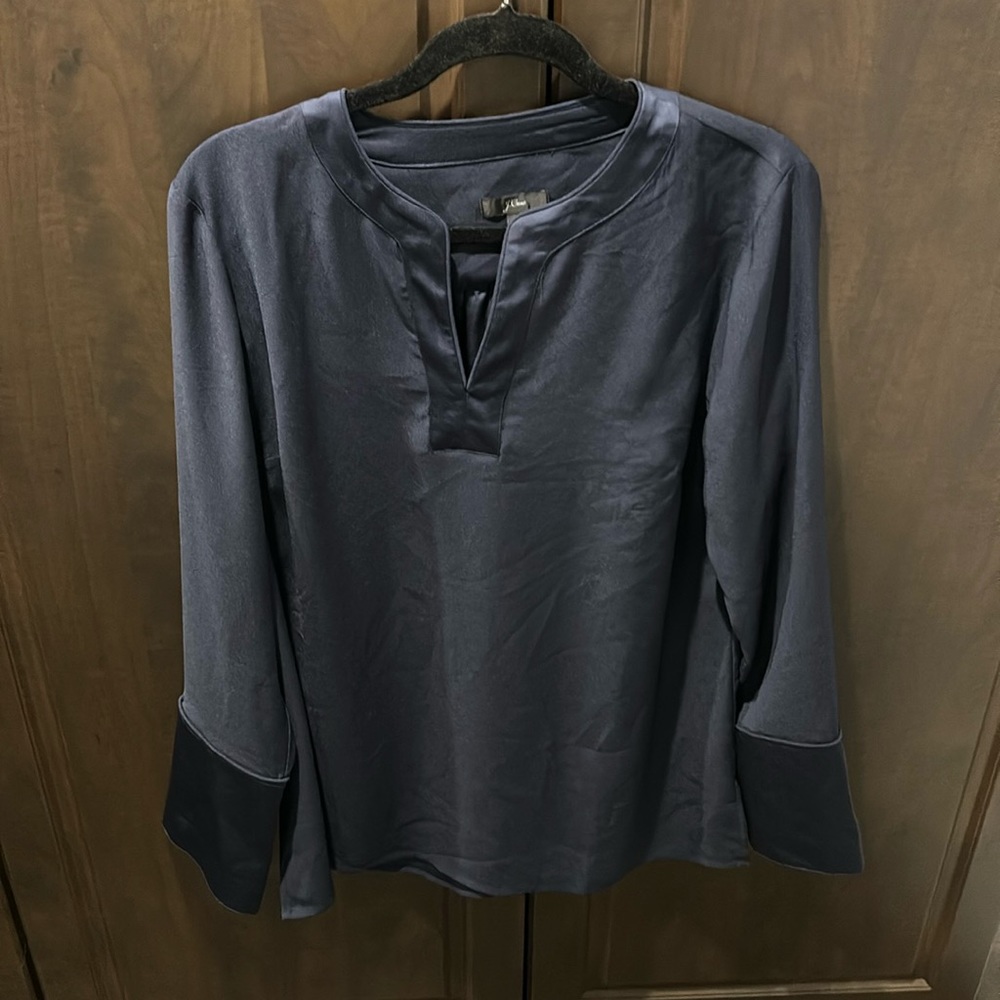 J Crew Tunic large  Navy V Neck Satin Backed Crepe